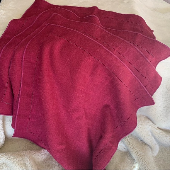 Set of 4 burgundy fabric napkins - Picture 5 of 5